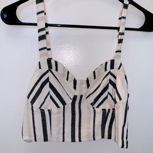 American eagle crop top